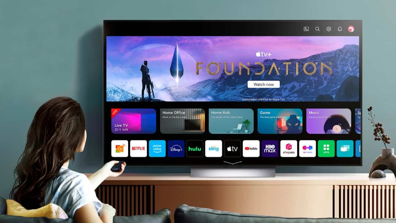 LG Smart TV WebOS - écran d'accueil avec accès au LG Content Store pour installer des applications IPTV